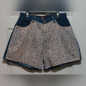 Vintage Four 2 One Two- tone Animal Print Denim Shorts Size 22